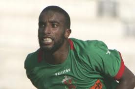 Transfert : Al-Qadissia (Koweït) en contact avec Hadj Bouguèche