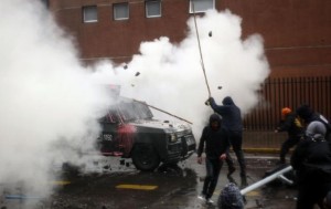Chili: Violents affrontements pendant un hommage à l'ex-dictateur Augusto Pinochet