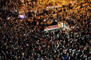 L'Egypte plonge dans une crise institutionnelle