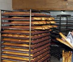 La baguette de pain vendue à 10 dinars à Oran