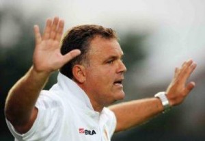 JS Kabylie : "Fabbro est toujours en poste, mais tout est envisageable" (Hannachi) 