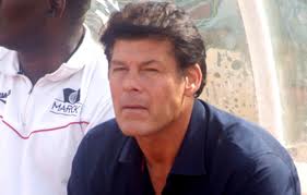 MC Oran : Luc Eymael limogé, Raul Savoy de retour