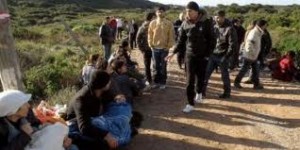 L'Espagne, face au casse-tête de sans-papiers sur un îlot proche du Maroc 