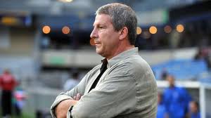 Football : Roland Courbis s’engage avec l’USM Alger jusqu’à la fin de la saison