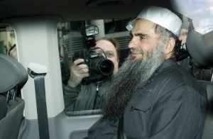 Grande-Bretagne : L'islamiste Abou Qatada, réclamé par la Jordanie, sera libéré