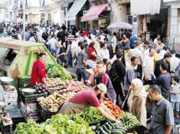 Ould Kablia : 28.000 commerçants informels seront intégrés en 2013