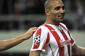 Olympiakos : Rafik Djebbour reprend les entraînements