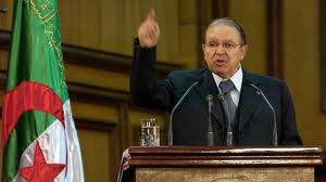 Algérie : Révision de la constitution au premier semestre 2013