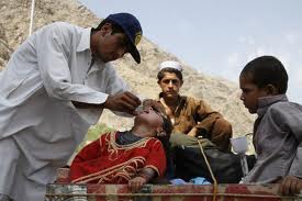Pakistan : Six employés locaux d'une campagne anti-polio tués