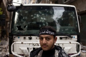 Syrie: la rébellion enrôle des adolescents