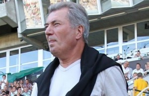 CS Constantine (Ligue 1) : "j’ai un contrat d'une année et je tiens à le respecter" (Roger Lemerre)