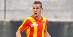 AC Milan: Djamel Mesbah rejoue avec l'équipe réserve afin de retrouver le rythme.