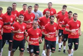 Un attaquant camerounais attendu bientôt à l'USM Alger 