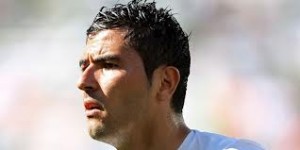 Antar Yahia résilie son contrat avec Kaiserslautern et rejoint l’ES Tunis