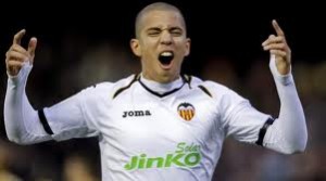 Le FC Valence officialise la prolongation de Feghouli