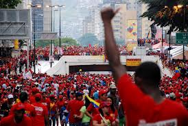 Les Vénézuéliens dans la rue pour exprimer leur soutien à Hugo Chavez