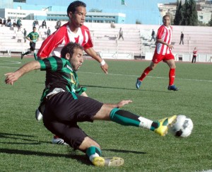 Ligue 1: un match à huis clos pour le CS Constantine et l'USM Bel Abbès 