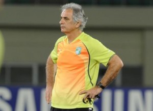 CAN-2013/ Algérie : Halilhodzic compte aligner une nouvelle charnière centrale face à l’Afrique du sud 