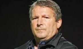 Courbis : "Cette nouvelle génération a de fortes chances d'aller au Mondial"
