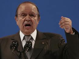 Bouteflika appelle à faire montre de vigilance et de sens de patriotisme
