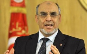 Tunisie: Le Premier ministre gagne des soutiens, Ennahda adoucit sa position