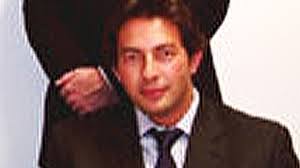 Bedjaoui s'associe avec un dirigeant de Saipem pour acheter un champ de vigne à Naples 