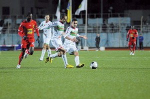 Ligue des champions d'Afrique (8e de finale/Aller) : la JSM Bejaia et l'ES Tunis font match nul (0-0) 