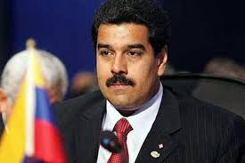 Investi au Venezuela, le président Maduro promet de suivre la voie de Chavez 