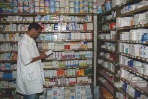 Médicaments : facture en hausse, pénurie et prix exorbitants