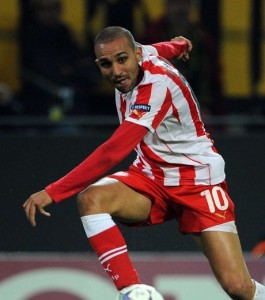 L'Algérien Rafik Djebbour élu meilleur joueur et meilleur buteur du championnat grec