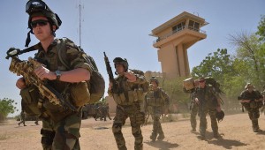 Mali: vaste opération militaire française pour traquer les islamistes au nord de Gao