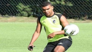 Transfert : Vitoria Guimaraes (Portugal) cherche déjà un remplaçant à l'Algérien Soudani