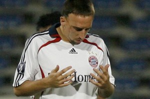 A la demande de Ribéry, le Bayern Munich va construire une mosquée au stade Allianz Arena 