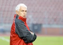 Le coach de l’ES Sétif Hubert Velud rempile pour une saison