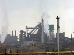 Rahmani confirme la reprise par l'Etat du complexe sidérurgique d'El Hadjar 