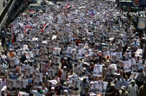 Egypte: manifestations massives, cinq tués à Alexandrie
