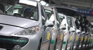 Les importations explosent pendant que le prix du baril connait une baisse tendancielle
