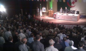 Sellal : "Personne ne peut douter de l'unité de la kabylie avec l'Algérie"