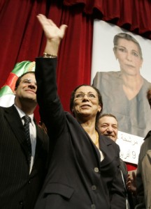 Louisa Hanoune appelle à tirer les leçons de ce qui se passe actuellement en Égypte