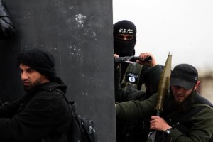 Des combattants liés à Al-Qaïda s'emparent d'une ville du nord syrien 