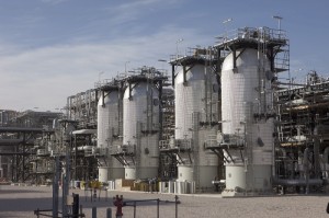 Le ministre de l’Energie inaugure officiellement les installations pétrolières du gisement El Merk 