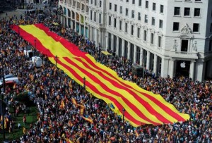 Espagne: les anti-indépendantistes manifestent à Barcelone