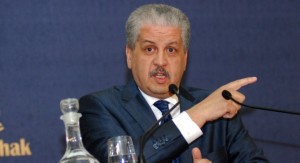 Sellal : "Le peuple algérien n'a pas besoin de tuteur pour parler en son nom"