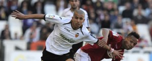 Meilleurs joueurs de la CAF 2013 : les Algériens Feghouli et Slimani nominés 