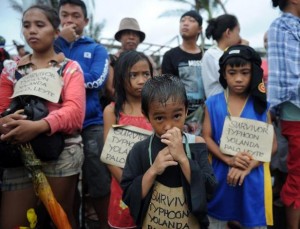 Philippines: Des secours envoyés du monde entier après le typhon dévastateur