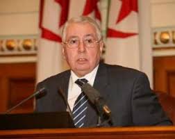 Bensalah : "La stabilité du pays est une ligne rouge à ne pas dépasser "
