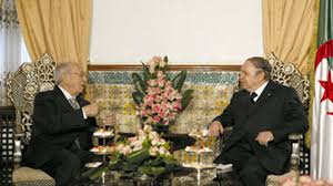 Bouteflika reçoit l'ancien Premier ministre tunisien Béji Caïd Essebsi
