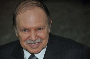 Le Comité central désigne Bouteflika comme candidat du FLN à la prochaine présidentielle