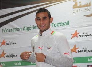 La communauté algérienne à Saint-Etienne honore le joueur Fawzi Ghoulam