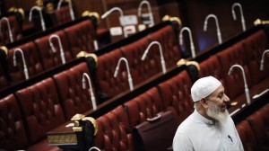 Egypte: le projet de nouvelle Constitution fait la part belle à l'armée